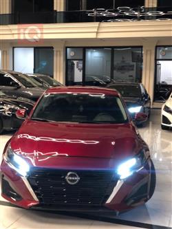 نیسان ئەلتیما